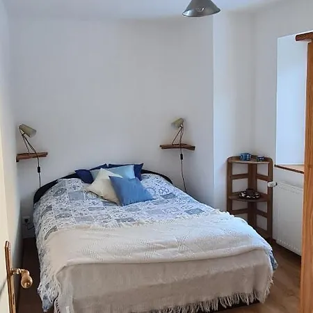 Briancon-serre Chevalier - 3 Pieces - 4 A 6 Couchages - Au Calme-jardin Mis A Dispo Apartment